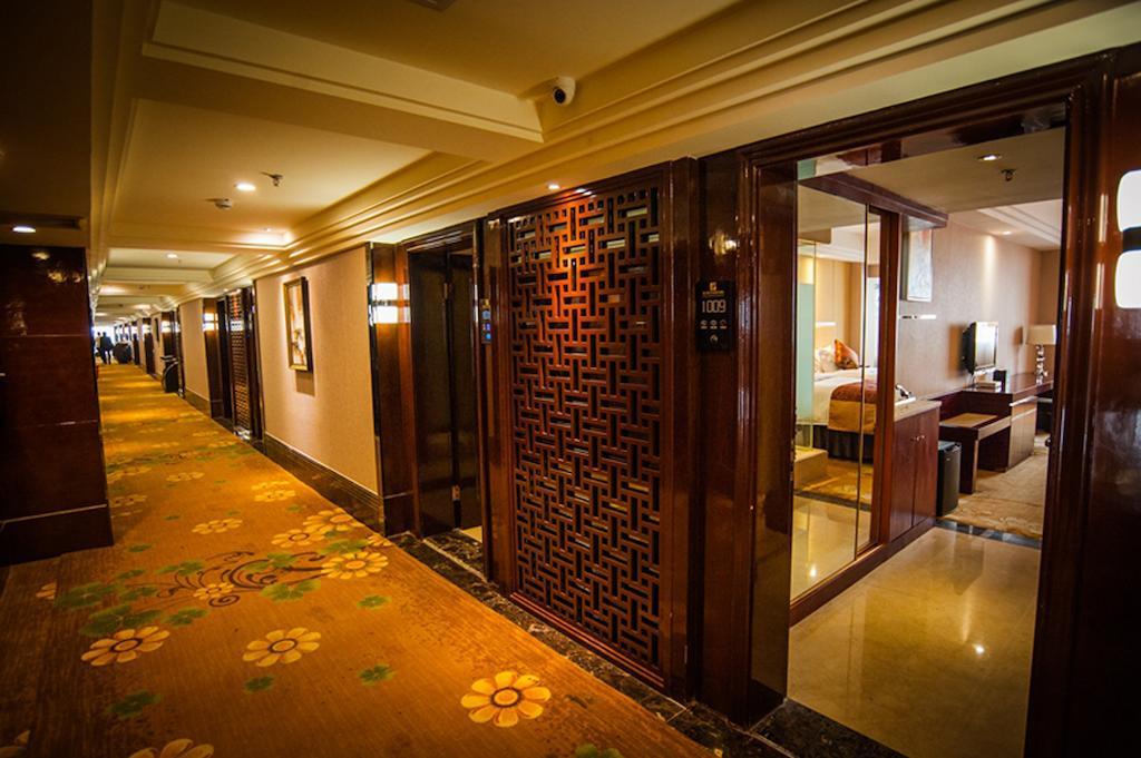 Minhan Pullman International Hotel Chengdu Exterior photo